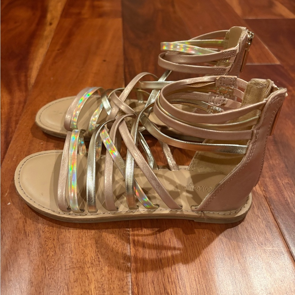 Cat & Jack Elegant Girl’s Gladiator Sandals in Tan, Silver & Iridescent Colors - Picture 3 of 7